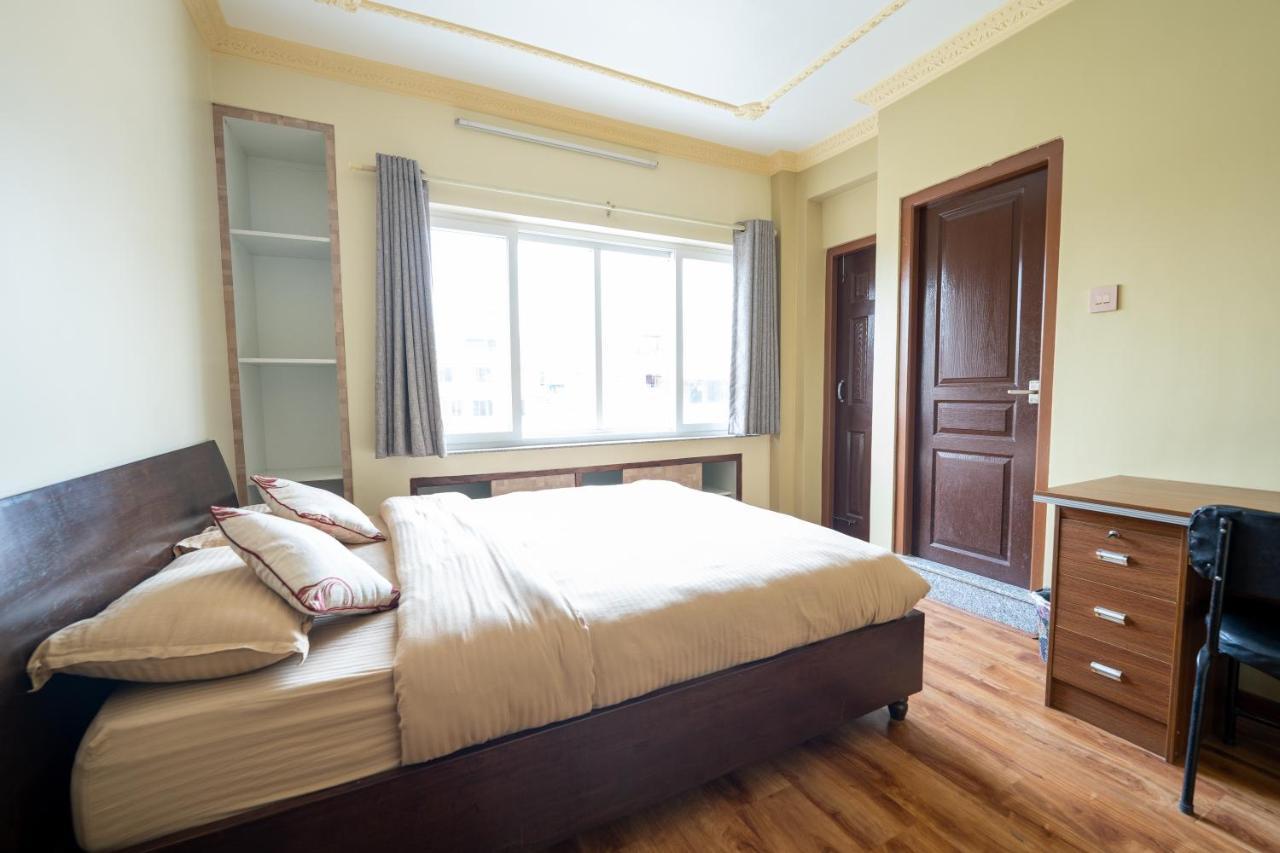 קטמנדו Shine Homestay Famille Francophone - Shine Home And Apartment מראה חיצוני תמונה